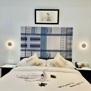 Queen Room Balcony